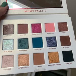 Nabla Secret Palette